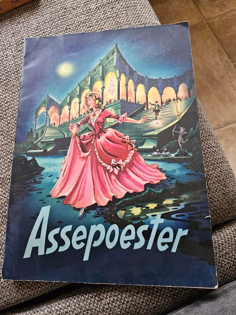 Assepoester Pop-Up Boek - Klassiek Sprookje, Boeken, Prentenboeken en Plaatjesalbums, Ophalen of Verzenden, Zo goed als nieuw