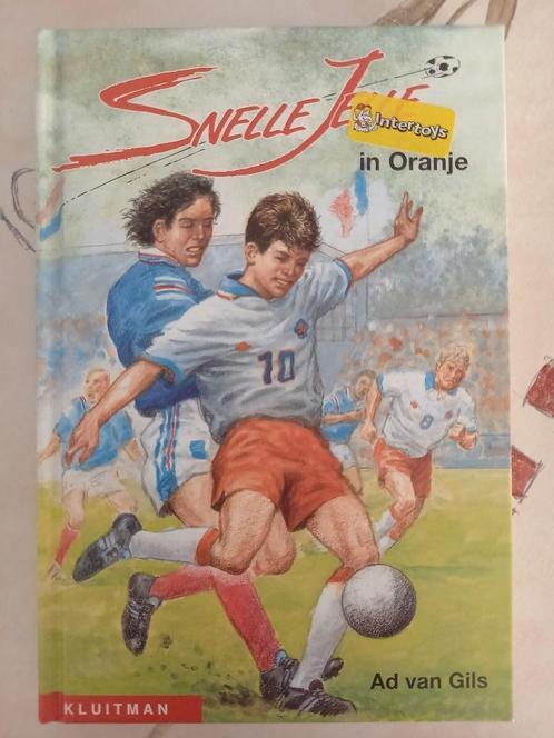 Snelle Jelle in Oranje (deel 18), Boeken, Kinderboeken | Jeugd | 10 tot 12 jaar, Zo goed als nieuw, Fictie, Ophalen of Verzenden