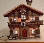 Zwitsers chalet met licht, kersthuisje, kerstdorp, Ophalen of Verzenden, Zo goed als nieuw