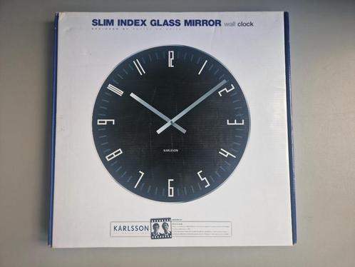 Karlsson wandklok Slim Index XL – Ø60cm zwart spiegelglas, Huis en Inrichting, Woonaccessoires | Klokken, Nieuw, Wandklok, Analoog