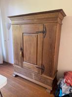 Massieve houten kast – rustiek en karaktervol, Antiek en Kunst, Antiek | Meubels | Kasten, Ophalen