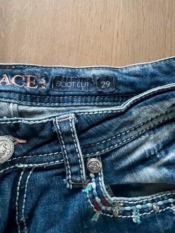 Grace in LA westernjeans beschikbaar voor biedingen