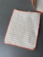 Off white/oranje gehaakte pannenlappen, Huis en Inrichting, Keuken | Textiel, Verzenden, Zo goed als nieuw, Oranje, Overige typen