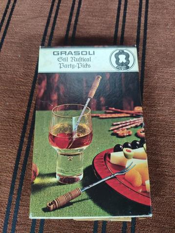 Vintage Grasoli Party Picks - 6 Vorkjes. WD-18. beschikbaar voor biedingen