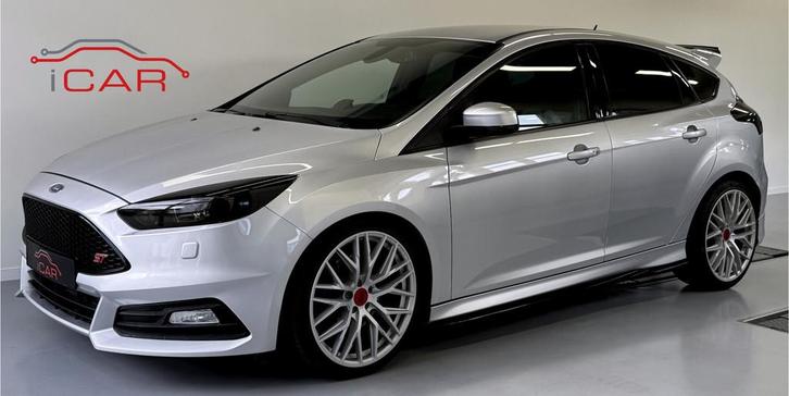 Ford Focus 2.0 ST-2 Maxton-Xenon-19 inch-Cruise (bj 2015), Auto's, Ford, Particulier, Te koop, Focus, ABS, Airbags, Airconditioning
