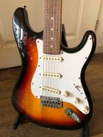 stratocaster, Muziek en Instrumenten, Snaarinstrumenten | Gitaren | Elektrisch, Ophalen of Verzenden, Zo goed als nieuw, Solid body