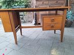 Mooi vintage jaren 60 bureau, Ophalen, Gebruikt