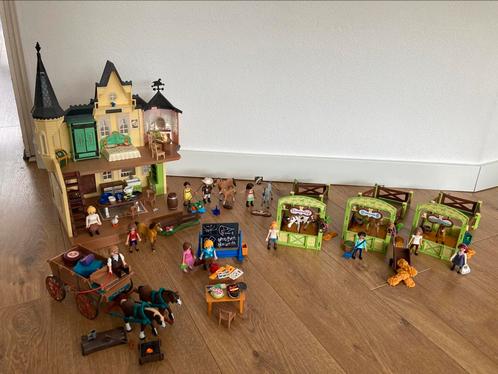 Playmobil set Spirit Lucky huis paardenbox school wagen, Kinderen en Baby's, Speelgoed | Playmobil, Zo goed als nieuw, Ophalen of Verzenden