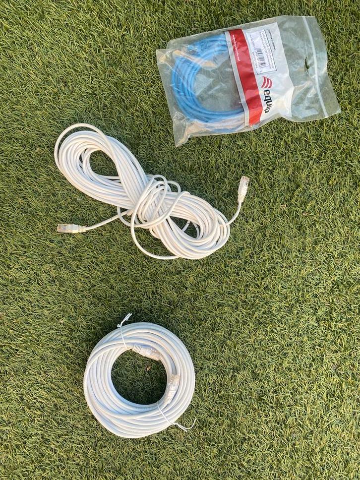 UTP Kabels - 2x 10m, 1x 5m, Computers en Software, Pc- en Netwerkkabels, Nieuw, Ophalen of Verzenden