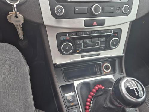 Volkswagen Passat 1.4 TSI 90KW 2011 Bruin, Auto's, Volkswagen, Particulier, Passat, Benzine, A, Sedan, Handgeschakeld, Origineel Nederlands