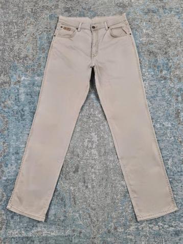Wrangler TEXAS STRETCH W31 L34 Straight Bronno3134

 beschikbaar voor biedingen