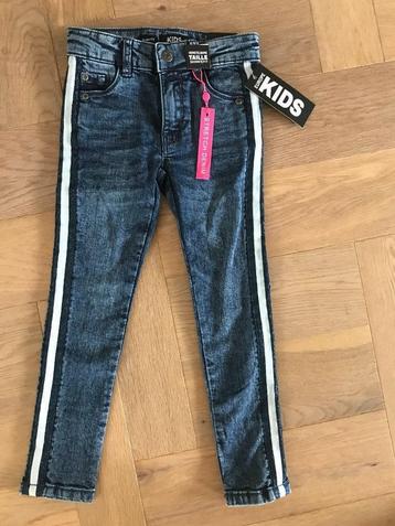 NIEUWE skinny fit spijkerbroek Europe Kids maat 110 beschikbaar voor biedingen
