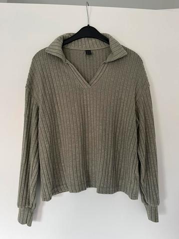Mintgroen shirtje met lange mouwen maat XS beschikbaar voor biedingen