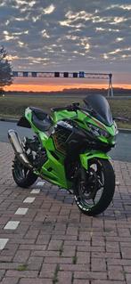 Kawasaki Ninja 400, Motoren, 400 cc, 2 cilinders, ABS, Super Sport
