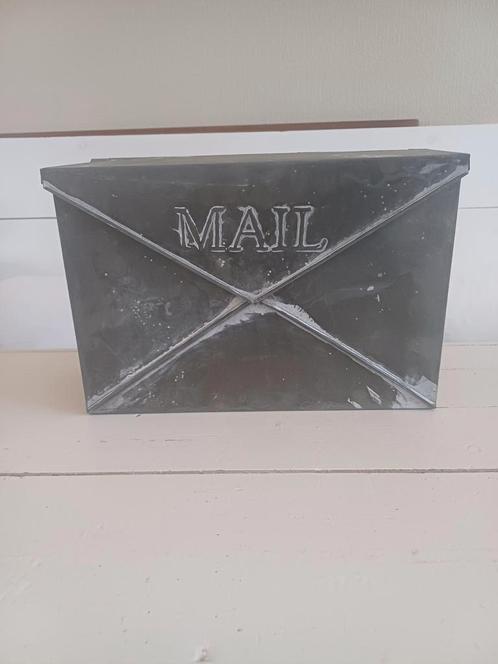 Blikken mailbox van Braxton (niet oud), Antiek en Kunst, Curiosa en Brocante, Ophalen of Verzenden