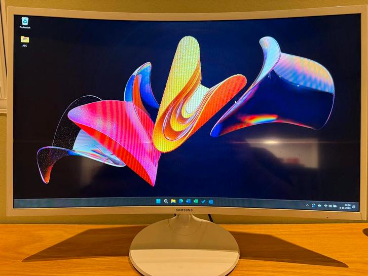 Samsung curved monitor 32 inch, Computers en Software, Monitoren, Gebruikt, 60 Hz of minder, HDMI, Curved, Kantelbaar, VA, Full HD