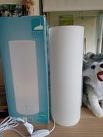 Nieuwe Eglo tafellamp, Huis en Inrichting, Lampen | Tafellampen, Ophalen of Verzenden, Nieuw, Glas, Minder dan 50 cm
