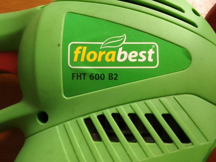 Florabest FHT 600 B2 Heggenschaar - 65cm, Tuin en Terras, Heggenscharen, Gebruikt, Elektrisch, Ophalen of Verzenden