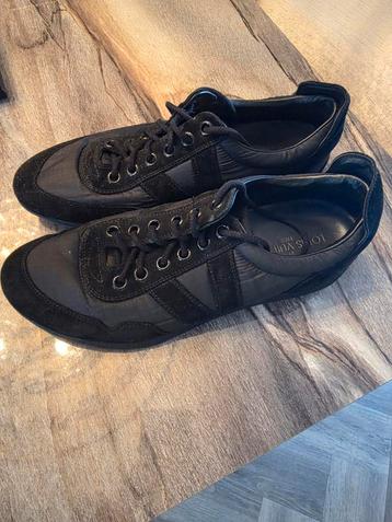 Louis Vuitton Schoenen origineel beschikbaar voor biedingen