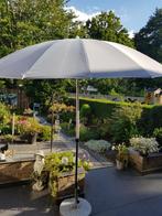 Mooie parasol doorsnee  225      15 euro, Ophalen, Gebruikt