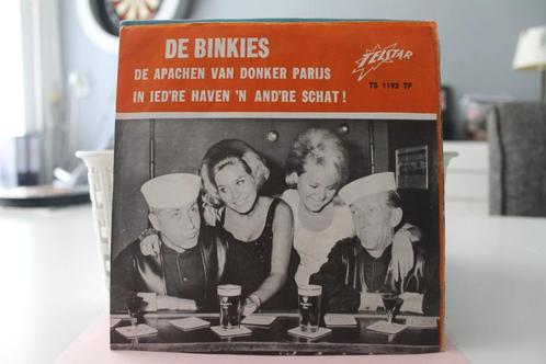 7" Single De Binkies - De Apachen Van Donker Parijs / In Ied, Cd's en Dvd's, Vinyl Singles, Gebruikt, Single, Nederlandstalig