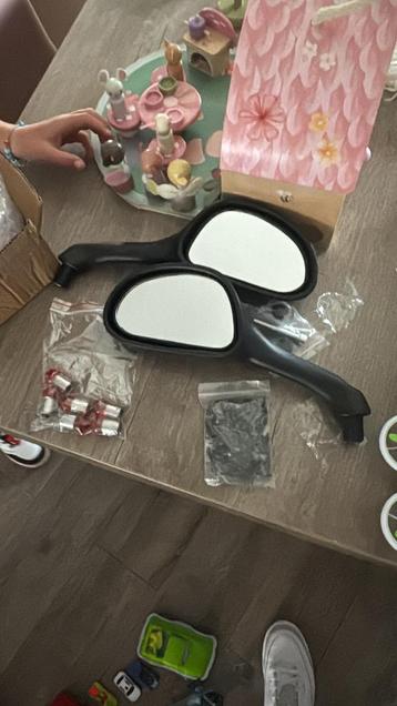 Runner spiegels nieuw beschikbaar voor biedingen