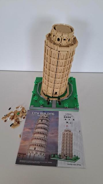 Toren van Pisa 'City Building' Set beschikbaar voor biedingen