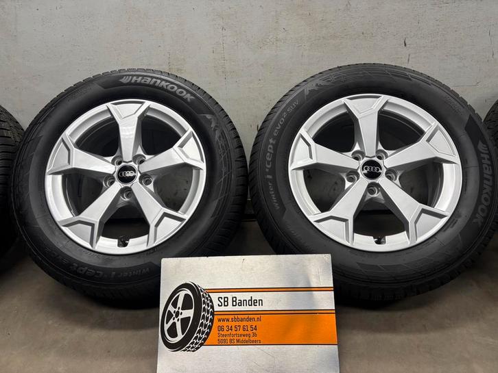 Audi Q3 2018-2025 Originele 17 inch velgen + Winterbanden, Auto-onderdelen, Banden en Velgen, Banden en Velgen, Winterbanden, 17 inch