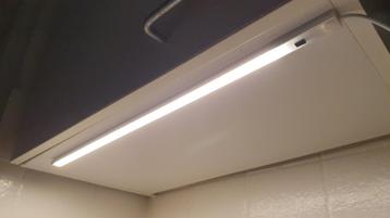 Keukenverlichting LED-strip met sensor, wit beschikbaar voor biedingen