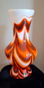 Prachtige Opaline glazen vaas  jaren 70  vintage/retro, Antiek en Kunst, Ophalen