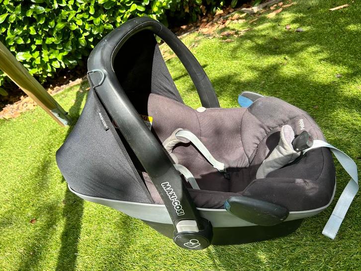 Maxicosi Pebble, Kinderen en Baby's, Autostoeltjes, Gebruikt, Maxi-Cosi, 0 t/m 13 kg, Autogordel of Isofix, Ophalen