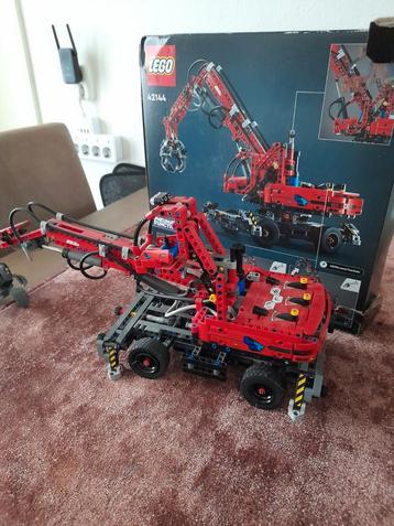 Lego Technic Graafmachine Pneumatisch beschikbaar voor biedingen