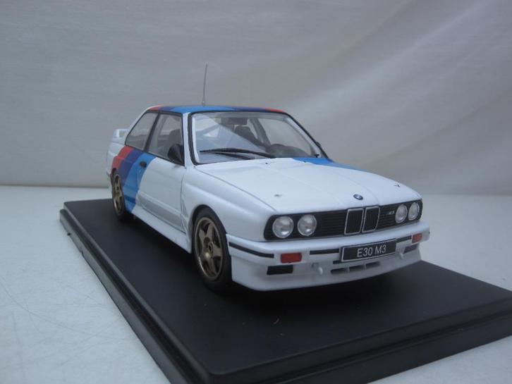BMW e30 M3 1989 1:24 Whitebox, Hobby en Vrije tijd, Modelauto's | 1:24, Nieuw, Auto, Overige merken, Ophalen of Verzenden