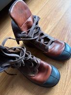 Palladium met veters gevoerd, Bruin, Ophalen of Verzenden, Sneakers of Gympen, Palladium