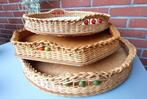 Verzameling vintage dienbladen /schalen /riet/rotan/hout, Ophalen of Verzenden, Gebruikt, Overige vormen, Hout