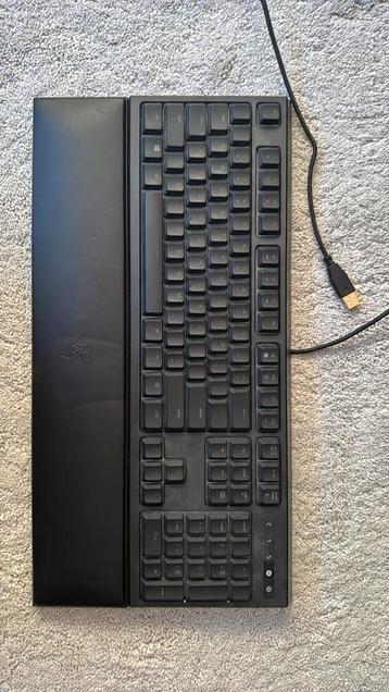 Razer Ornata Gaming Keyboard  beschikbaar voor biedingen