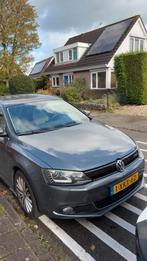 Volkswagen Jetta 1.4 TSI Hybrid 170pk 7-DSG 2014 Grijs, Stof, 74 €/maand, 4 cilinders, Origineel Nederlands