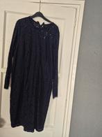 Blauwe kanten jurk - Maat M, Kleding | Dames, Jurken, Blauw, Maat 46/48 (XL) of groter, Ophalen of Verzenden, Knielengte