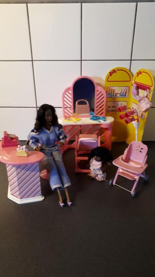 Kapsalon Barbie, Kinderen en Baby's, Speelgoed | Poppenhuizen, Gebruikt, Ophalen of Verzenden