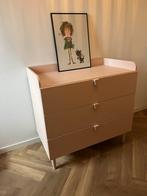Commode Petit Amelie licht roze, Kinderen en Baby's, Kinderkamer | Commodes en Kasten, Ophalen, 50 tot 70 cm, Zo goed als nieuw