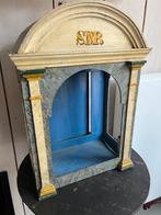 Oud houten kapelletje. Glas zijkant . Vaste prijs 99 euro., Antiek en Kunst, Curiosa en Brocante, Ophalen