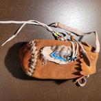 leren indianen tasje, Sieraden, Tassen en Uiterlijk, Tassen | Damestassen, Ophalen of Verzenden, Zo goed als nieuw, Bruin, Handtas