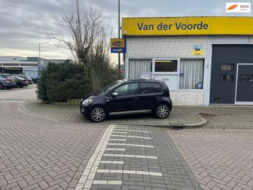 Volkswagen UP! 1.0 high up! BlueMotion MOOIE SPORTIEVE UITVO