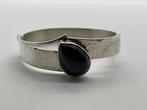 Z429 Prachtige zilveren modernist armband onyx, Sieraden, Tassen en Uiterlijk, Ophalen of Verzenden, X, Met edelsteen, Zilver