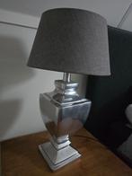 Tafellampen met grijze kap, ik heb er 2, Minder dan 50 cm, Gebruikt, Ophalen of Verzenden, Metaal