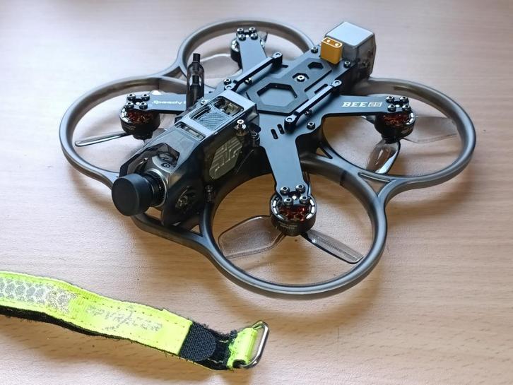 SpeedyBee Bee25 2,5 inch HD digital drone (Nieuw), Hobby en Vrije tijd, Modelbouw | Radiografisch | Helikopters en Quadcopters