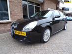 Alfa Romeo Giulietta 1.4 T Distinctive Automaat, Auto's, Alfa Romeo, Stof, Zwart, 4 cilinders, Zwart