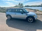 Mini Clubman 1.6 16V Cooper 2010 Grijs, Auto's, Mini, Stof, 4 cilinders, 4 stoelen, Metallic lak
