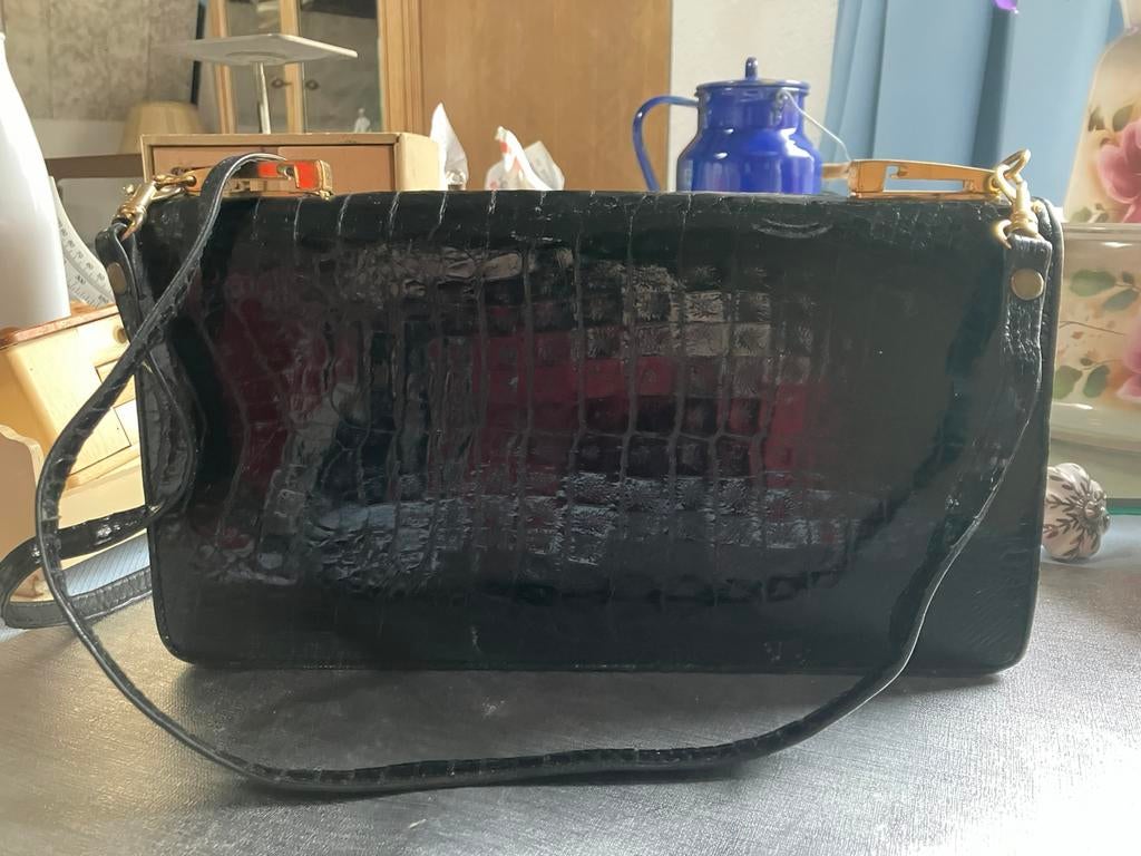 Krokodillen leren damestas met hengsel, komt uit erfenis, Sieraden, Tassen en Uiterlijk, Tassen | Damestassen, Ophalen of Verzenden