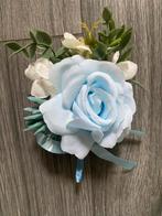 Nieuwe Corsage - Lichtblauw, Ophalen of Verzenden, Nieuw, Blauw, Accessoires